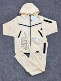 NIKE TECH UNISEX SET